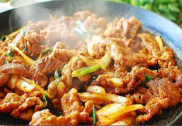 Je-yuk-bokkeum (Spicy Stir-fried Pork) GAGA HOO Korean Restaurant